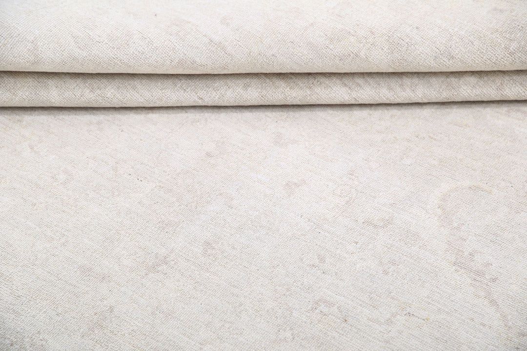 Hand Knotted Fine Serenity Wool Rug 5' 11" x 8' 5" - No. AT56230