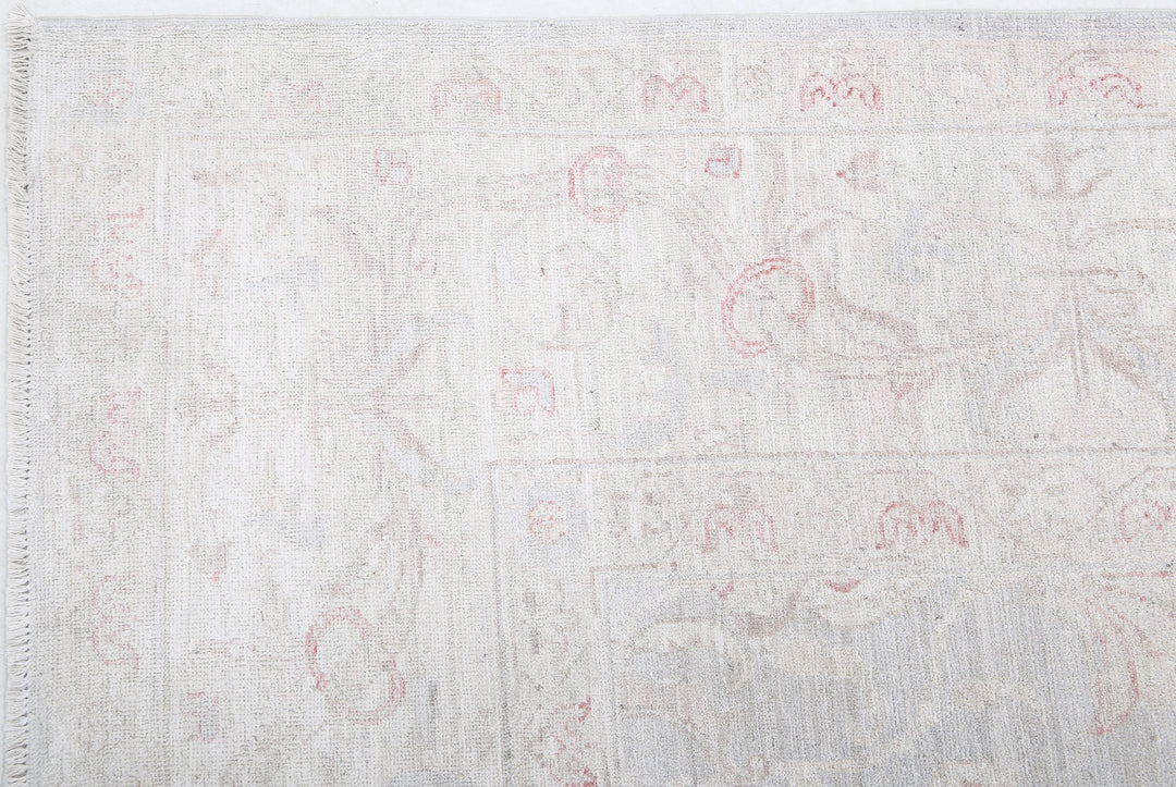 Hand Knotted Fine Serenity Wool Rug 6' 0" x 8' 7" - No. AT32500