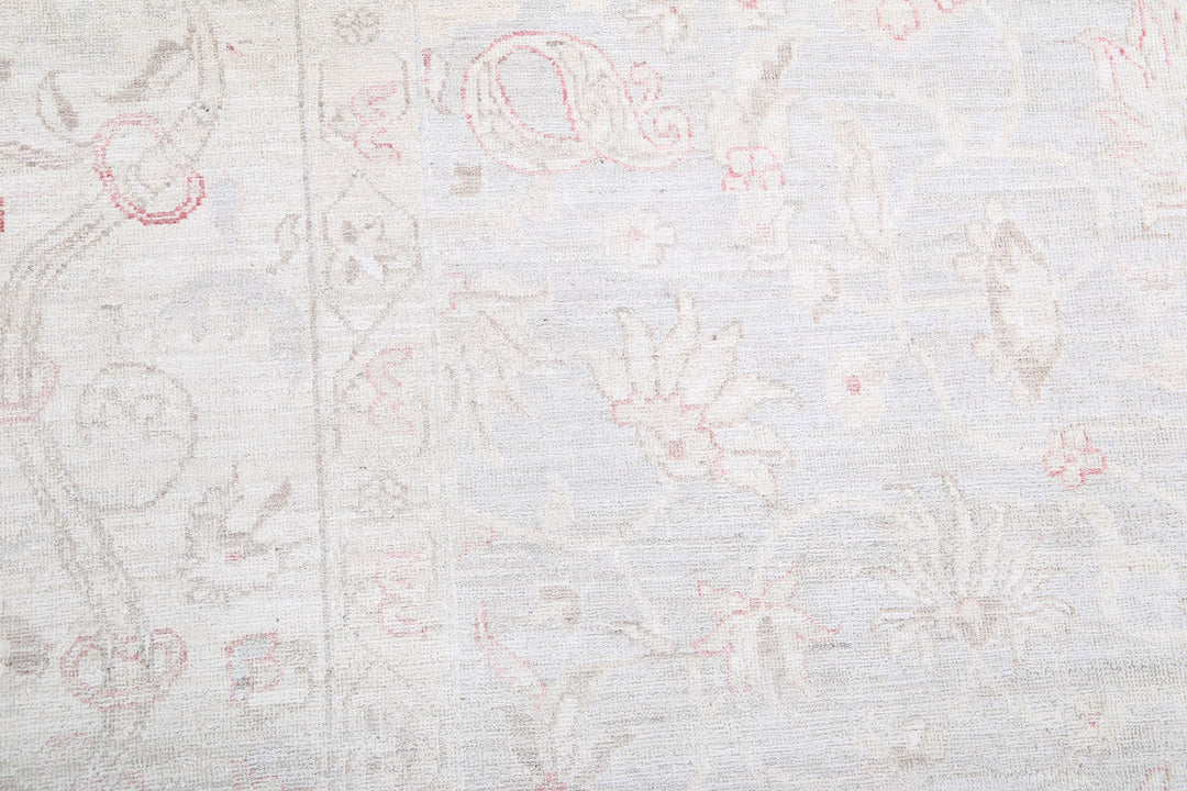 Hand Knotted Fine Serenity Wool Rug 6' 0" x 8' 7" - No. AT32500