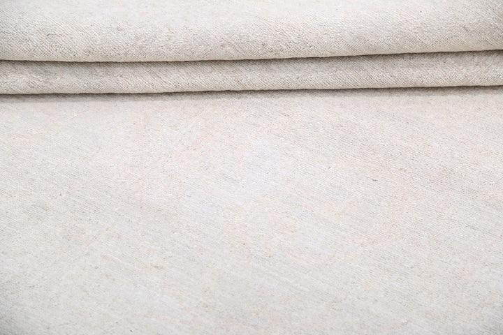 Hand Knotted Fine Serenity Wool Rug 5' 7" x 8' 9" - No. AT30585