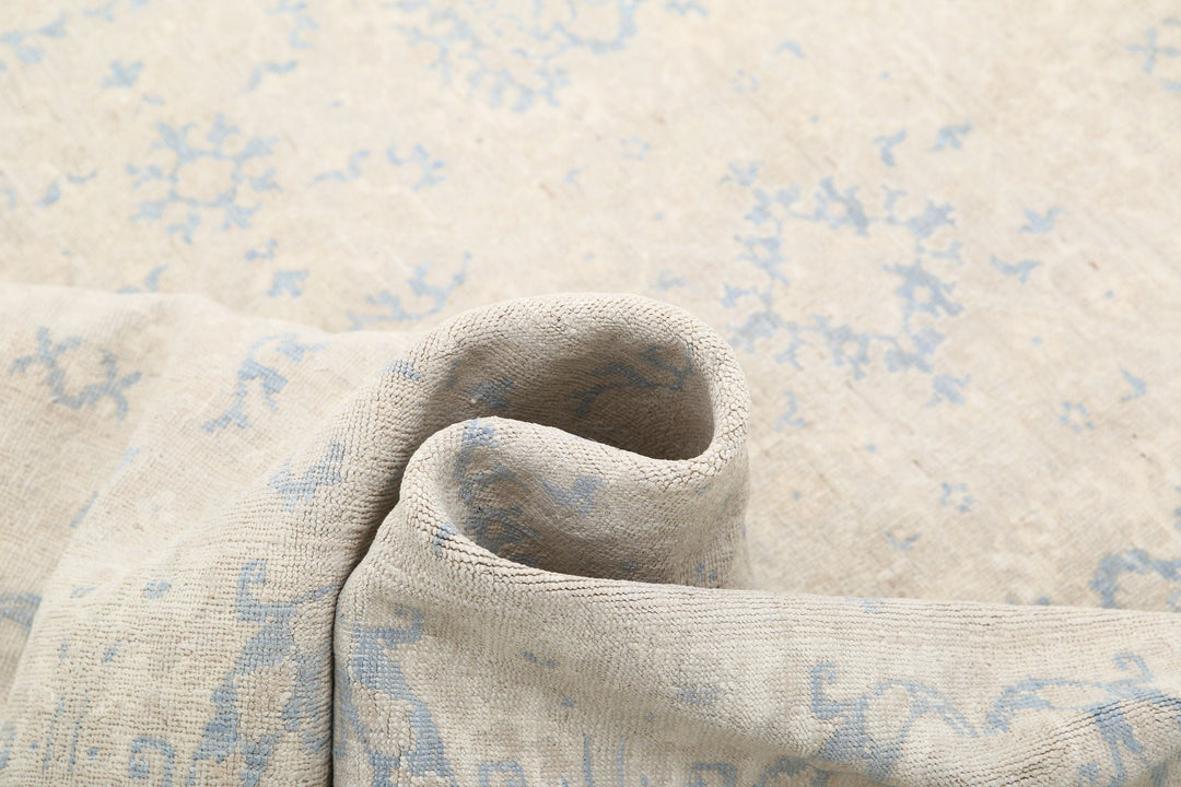 Hand Knotted Fine Serenity Wool Rug 5' 8" x 8' 9" - No. AT50240