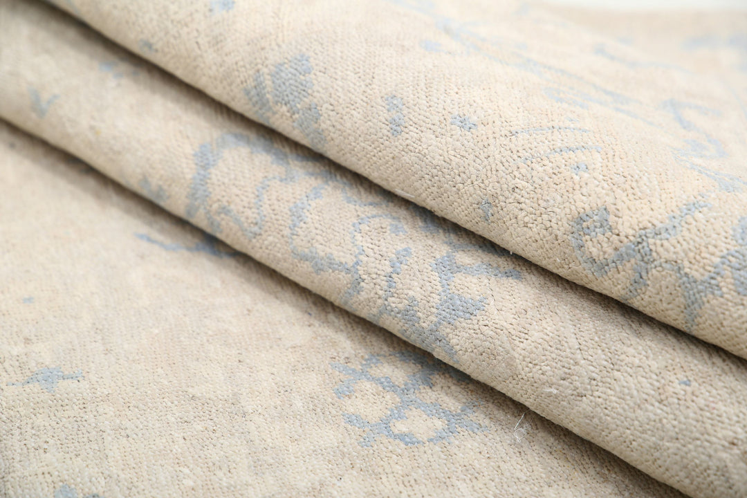 Hand Knotted Fine Serenity Wool Rug 5' 8" x 8' 9" - No. AT50240