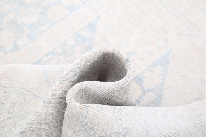 Hand Knotted Fine Serenity Wool Rug 6' 1" x 8' 7" - No. AT35567