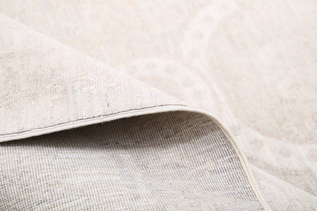 Hand Knotted Fine Serenity Wool Rug 8' 0" x 10' 0" - No. AT98441