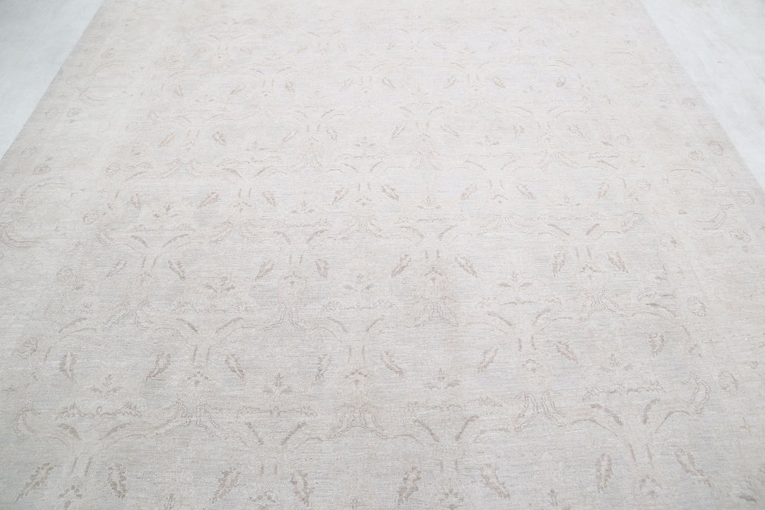 Hand Knotted Fine Serenity Wool Rug 8' 0" x 9' 11" - No. AT88285