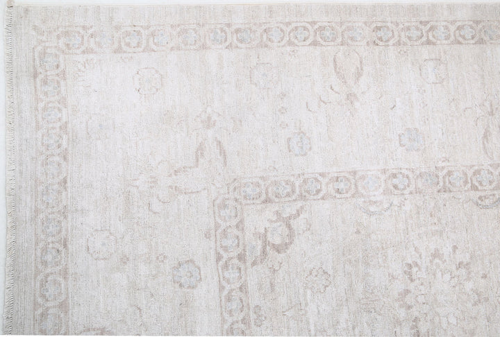 Hand Knotted Fine Serenity Wool Rug 7' 11" x 9' 9" - No. AT15360