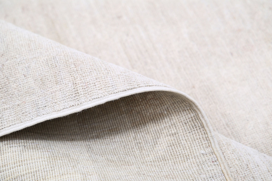 Hand Knotted Fine Serenity Wool Rug 8' 2" x 9' 10" - No. AT67746