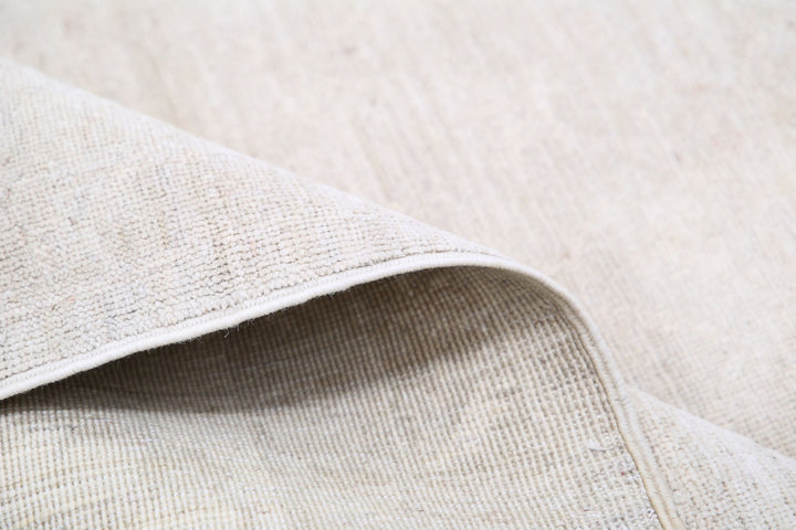 Hand Knotted Fine Serenity Wool Rug 8' 2" x 9' 10" - No. AT67746