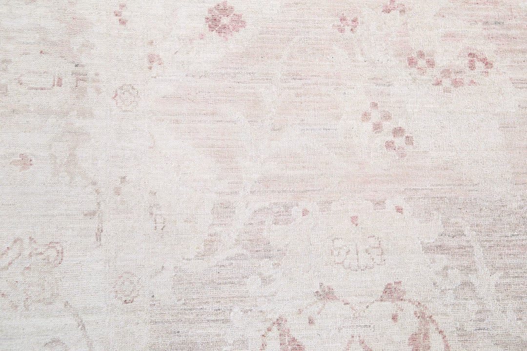 Hand Knotted Fine Serenity Wool Rug 8' 1" x 10' 0" - No. AT97844