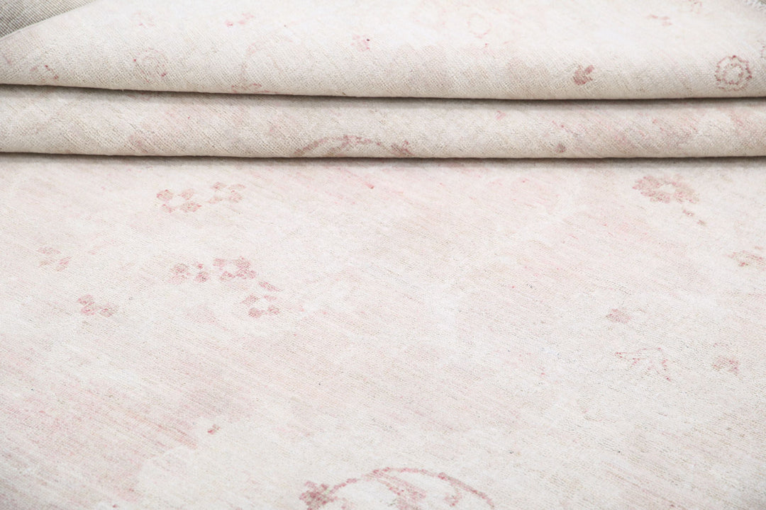 Hand Knotted Fine Serenity Wool Rug 8' 1" x 10' 0" - No. AT97844