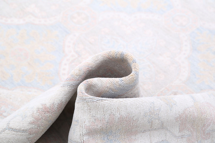 Hand Knotted Fine Serenity Wool Rug 7' 11" x 9' 10" - No. AT72840