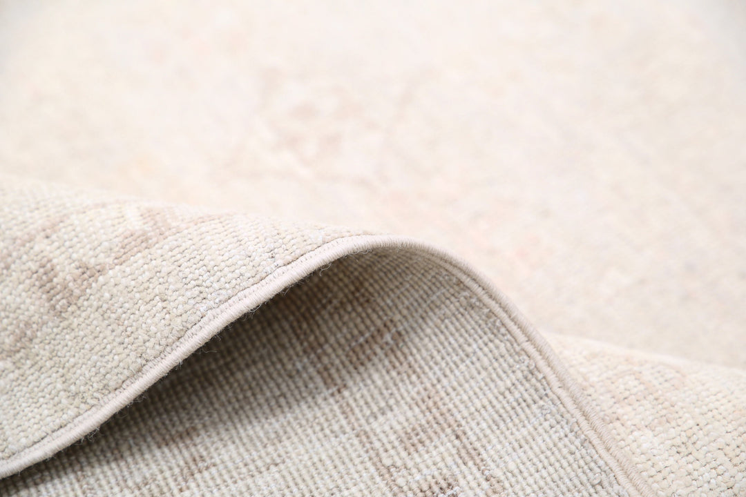 Hand Knotted Fine Serenity Wool Rug 8' 1" x 9' 10" - No. AT82810