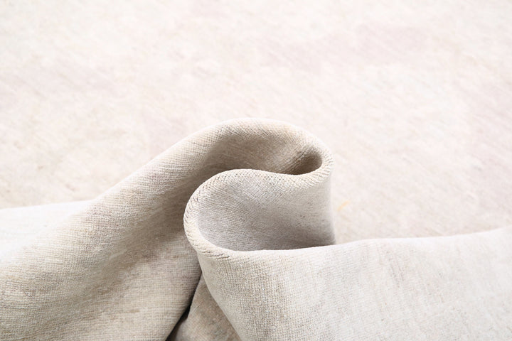 Hand Knotted Fine Serenity Wool Rug 8' 1" x 10' 2" - No. AT90005