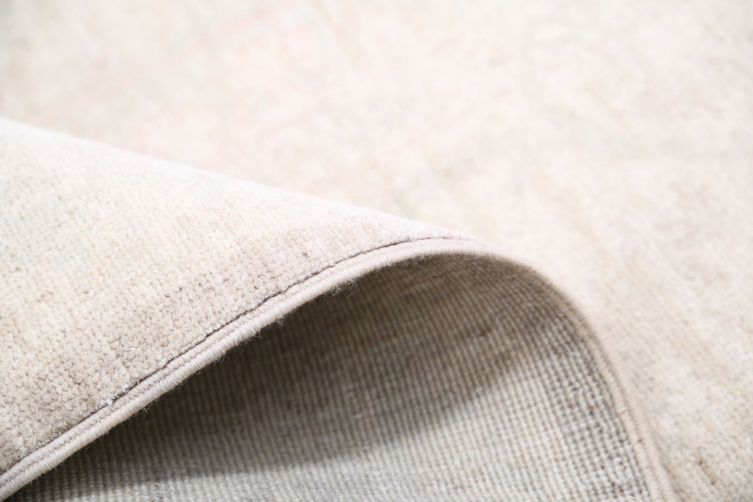 Hand Knotted Fine Serenity Wool Rug 8' 1" x 10' 2" - No. AT90005