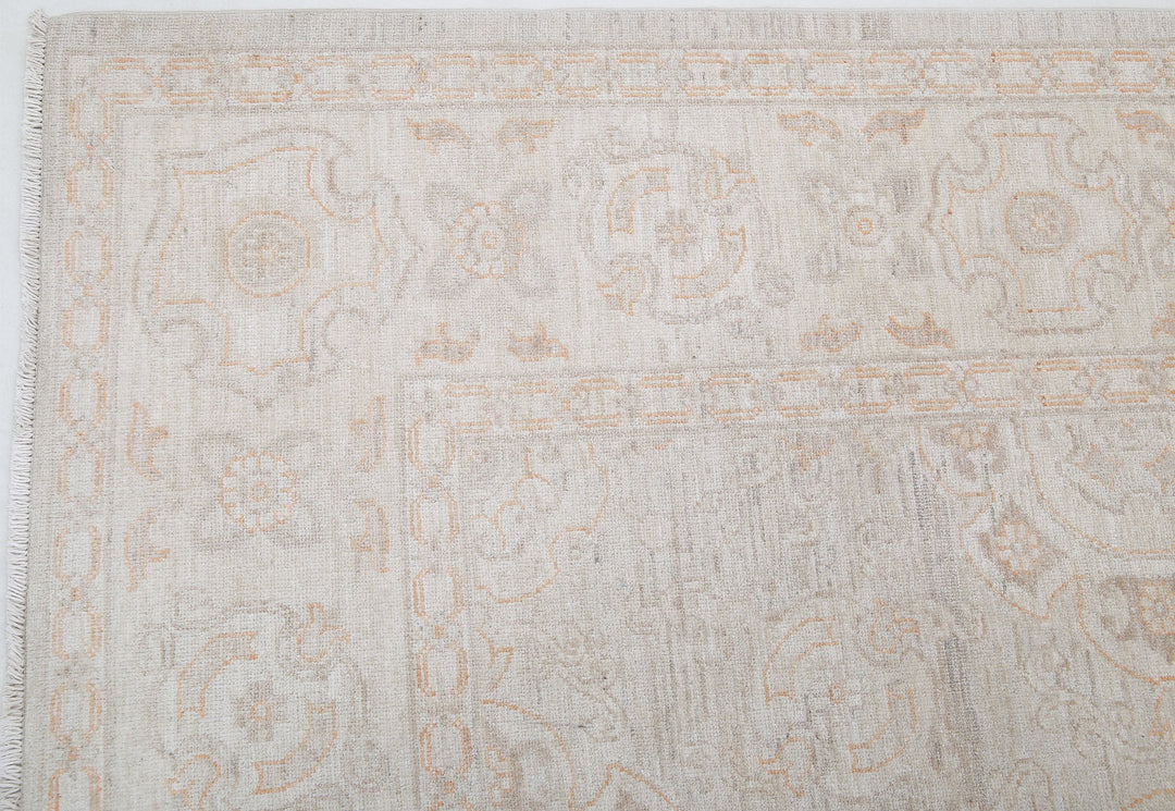 Hand Knotted Fine Serenity Wool Rug 8' 2" x 9' 7" - No. AT39274