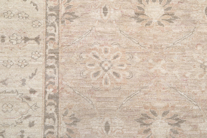 Hand Knotted Fine Serenity Wool Rug 8' 0" x 9' 8" - No. AT10923