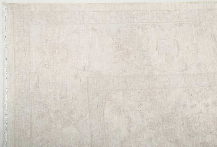 Hand Knotted Fine Serenity Wool Rug 8' 0" x 10' 2" - No. AT76341