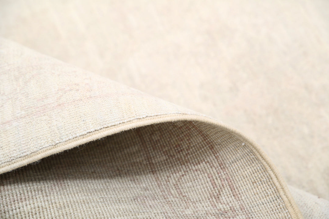 Hand Knotted Fine Serenity Wool Rug 8' 0" x 10' 2" - No. AT76341