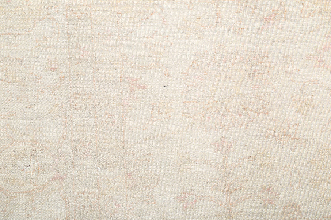 Hand Knotted Fine Serenity Wool Rug 8' 0" x 9' 6" - No. AT70581