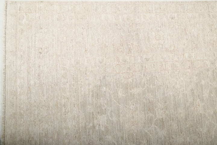 Hand Knotted Fine Serenity Wool Rug 7' 11" x 8' 9" - No. AT75919