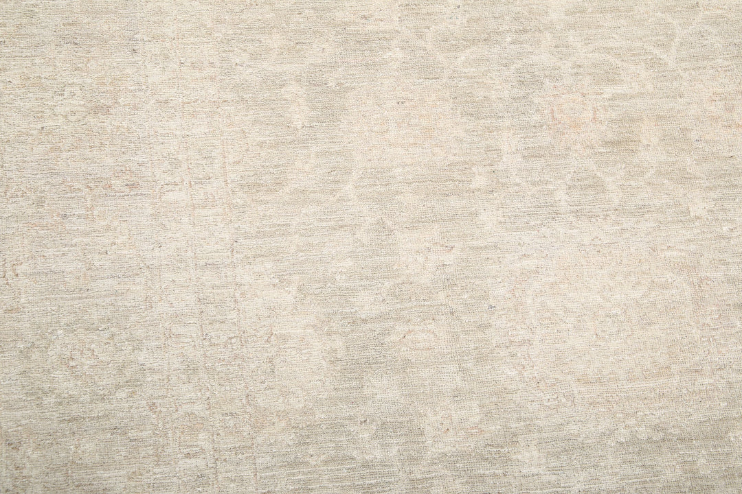 Hand Knotted Fine Serenity Wool Rug 7' 11" x 8' 9" - No. AT75919