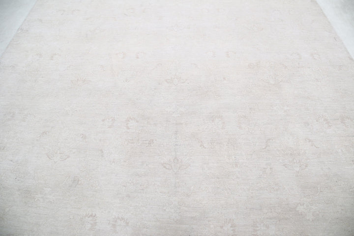 Hand Knotted Fine Serenity Wool Rug 8' 9" x 11' 7" - No. AT33394