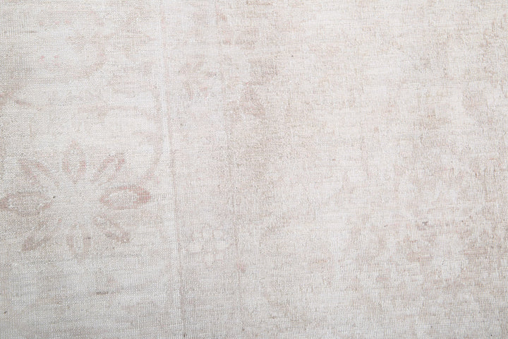 Hand Knotted Fine Serenity Wool Rug 9' 0" x 11' 6" - No. AT38301