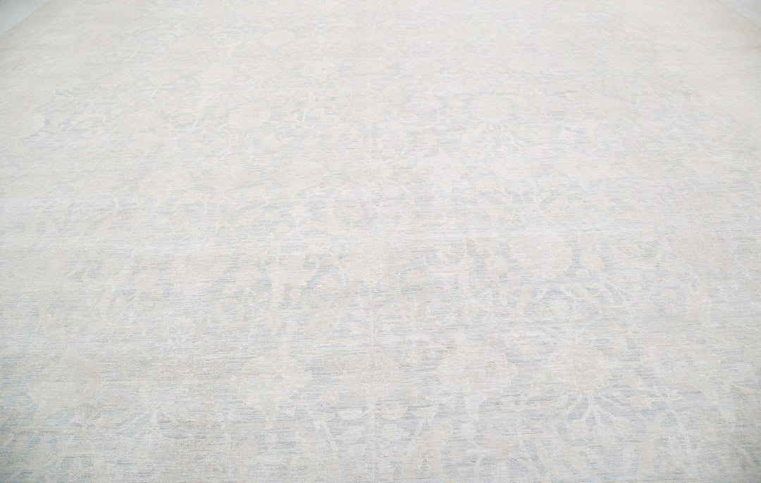 Hand Knotted Fine Serenity Wool Rug 17' 10" x 25' 1" - No. AT72418