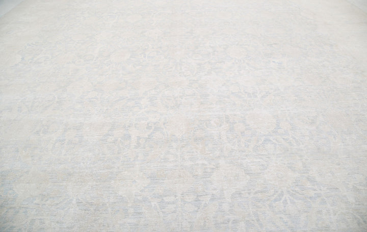 Hand Knotted Fine Serenity Wool Rug 17' 10" x 25' 1" - No. AT72418