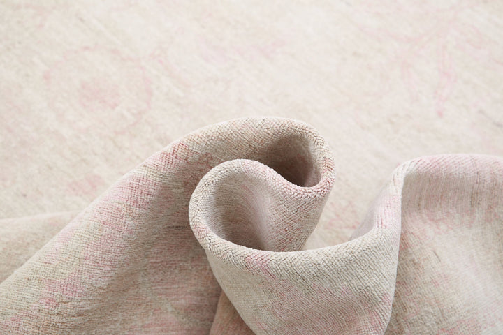 Hand Knotted Fine Serenity Wool Rug 13' 9" x 17' 7" - No. AT12031