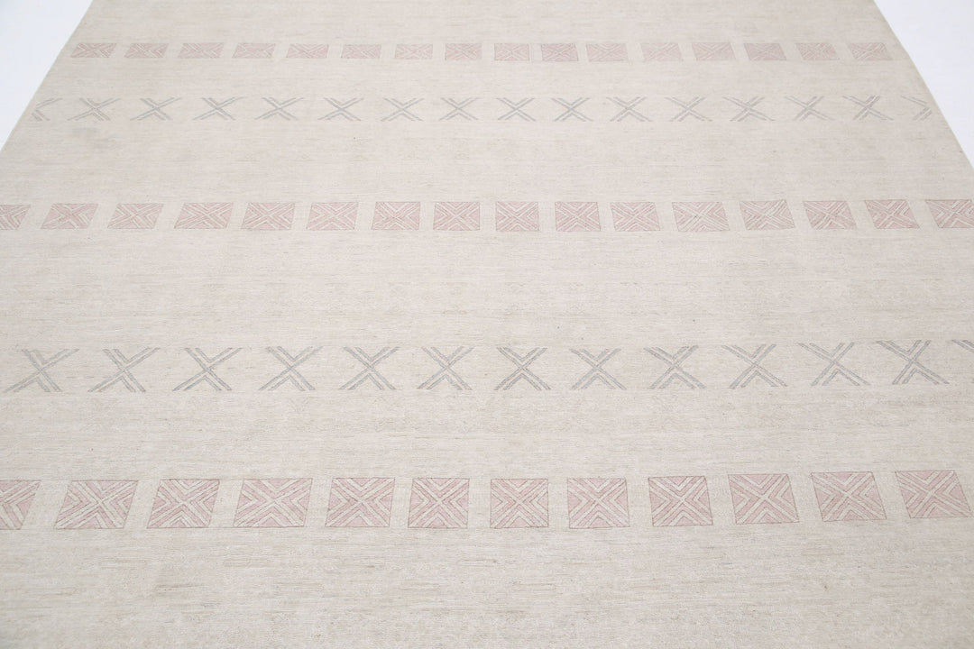 Hand Knotted Fine Serenity Wool Rug 7' 11" x 10' 1" - No. AT97627