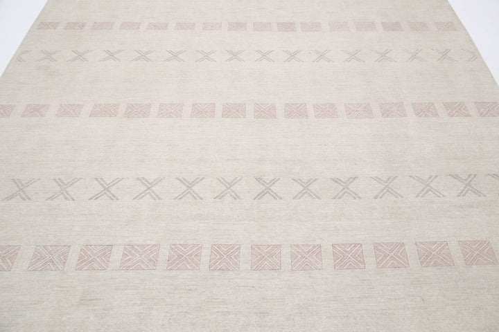 Hand Knotted Fine Serenity Wool Rug 7' 11" x 10' 1" - No. AT97627