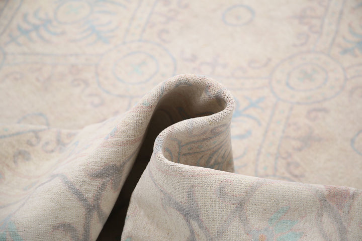 Hand Knotted Fine Serenity Wool Rug 7' 10" x 10' 0" - No. AT76972