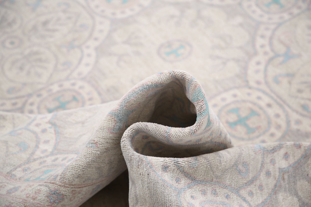 Hand Knotted Fine Serenity Wool Rug 7' 10" x 10' 0" - No. AT85607