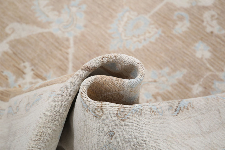 Hand Knotted Fine Serenity Wool Rug 6' 5" x 8' 10" - No. AT27707