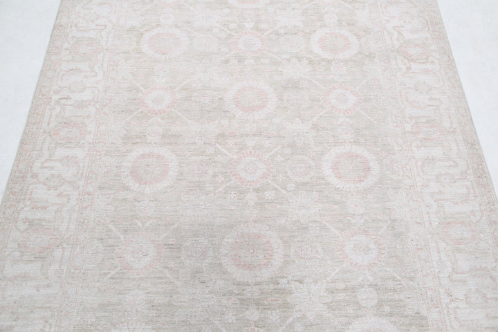 Hand Knotted Fine Serenity Wool Rug 4' 10" x 6' 3" - No. AT37953