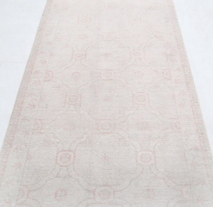 Hand Knotted Fine Serenity Wool Rug 3' 10" x 11' 2" - No. AT71621