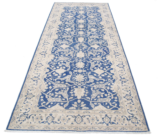 Hand Knotted Fine Serenity Wool Rug 4' 3" x 9' 11" - No. AT19734