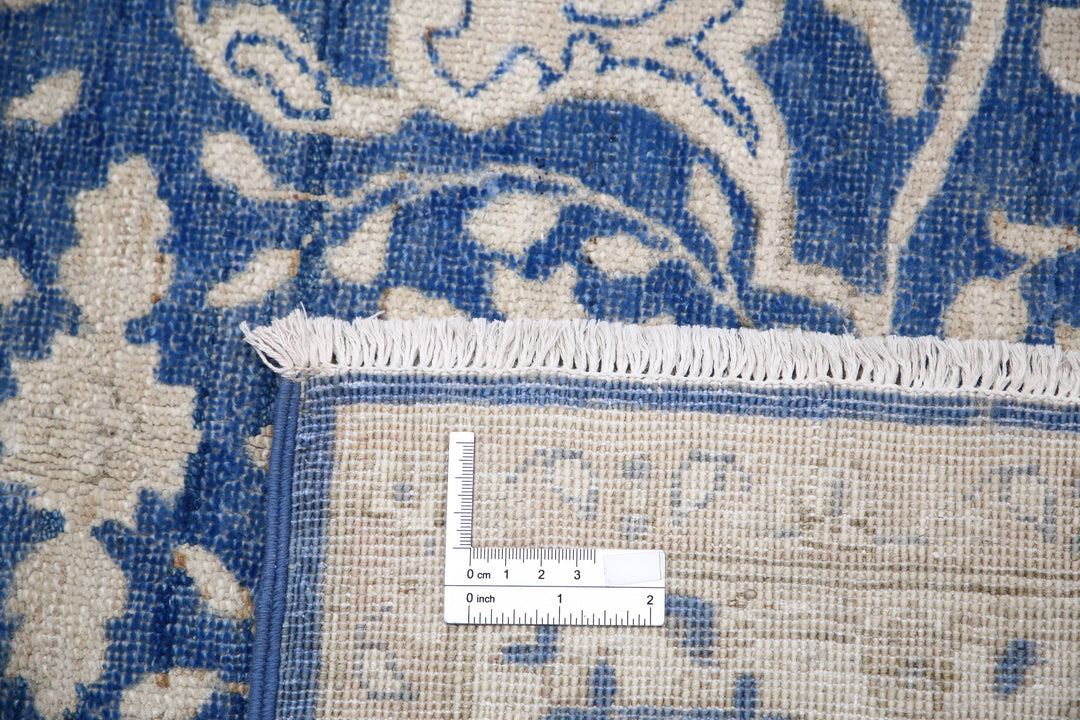 Hand Knotted Fine Serenity Wool Rug 4' 3" x 9' 11" - No. AT19734