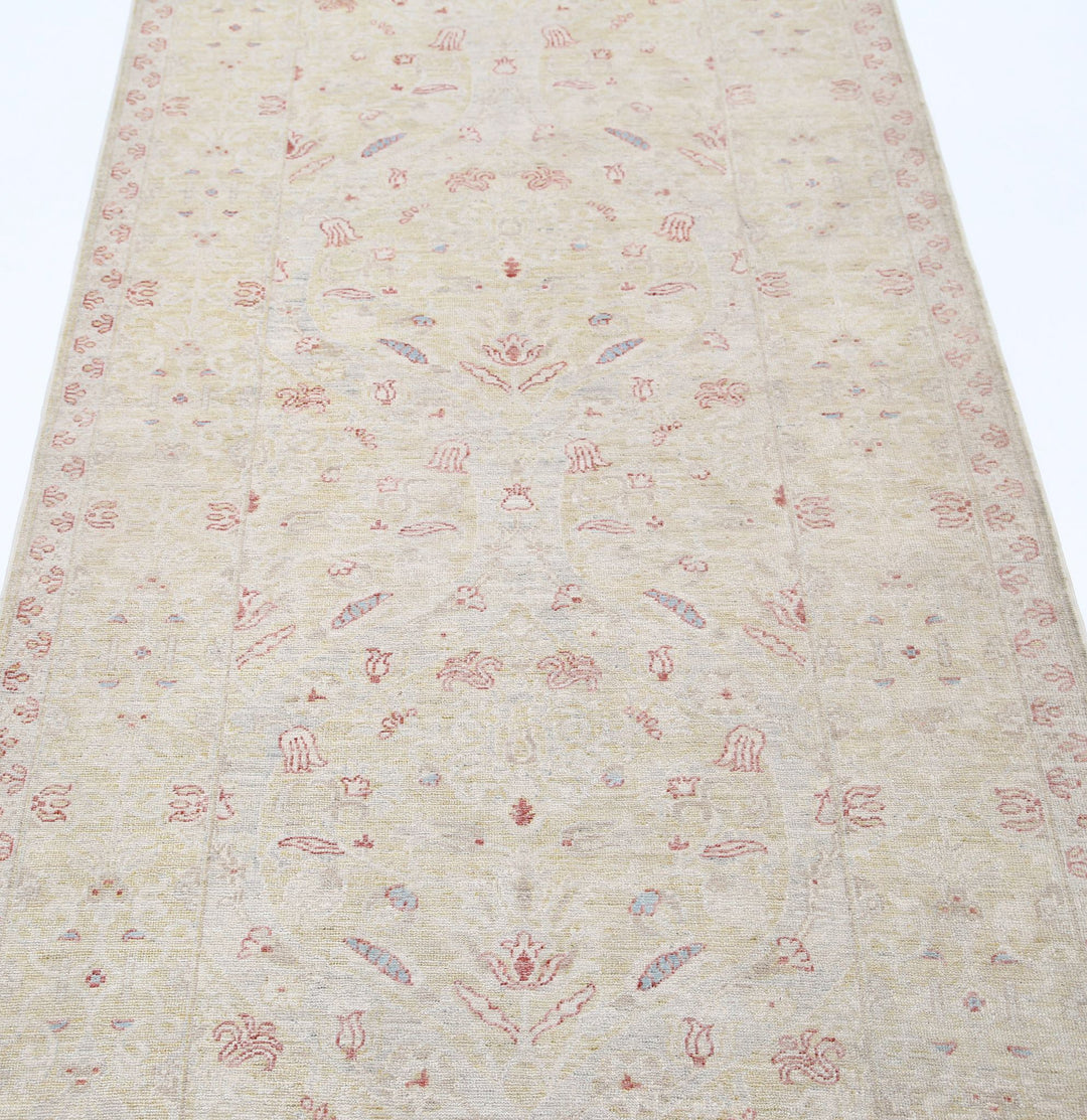 Hand Knotted Fine Serenity Wool Rug 3' 5" x 10' 6" - No. AT15604