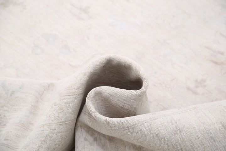 Hand Knotted Fine Serenity Wool Rug 6' 1" x 8' 4" - No. AT18645