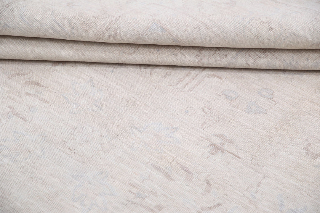 Hand Knotted Fine Serenity Wool Rug 6' 1" x 8' 4" - No. AT18645