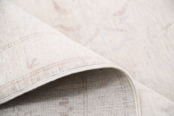 Hand Knotted Fine Serenity Wool Rug 6' 1" x 8' 4" - No. AT18645