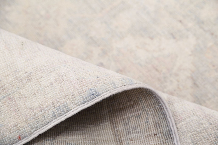 Hand Knotted Fine Serenity Wool Rug 5' 11" x 9' 11" - No. AT72965