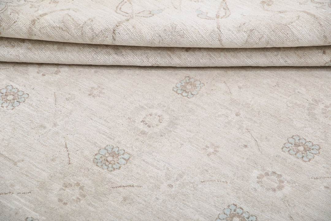 Hand Knotted Fine Serenity Wool Rug 6' 6" x 9' 10" - No. AT34115