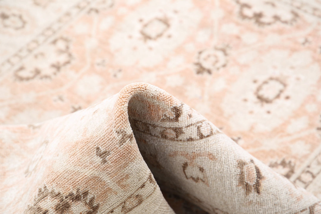 Hand Knotted Fine Serenity Wool Rug 3' 1" x 4' 9" - No. AT59390