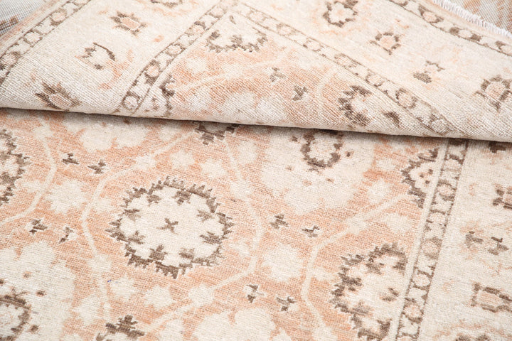 Hand Knotted Fine Serenity Wool Rug 3' 1" x 4' 9" - No. AT59390