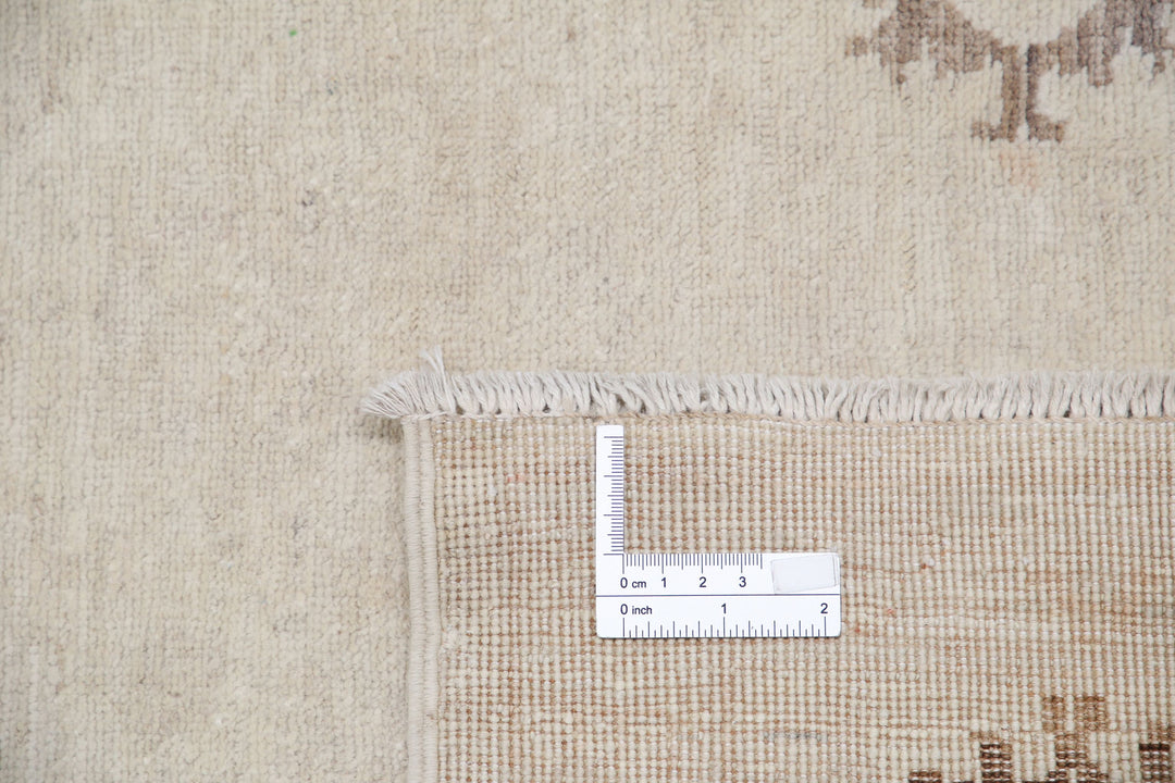 Hand Knotted Fine Serenity Wool Rug 6' 1" x 8' 0" - No. AT19454