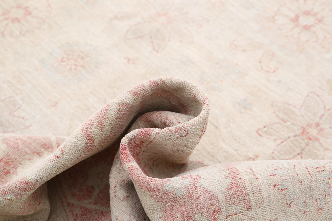 Hand Knotted Fine Serenity Wool Rug 9' 11" x 13' 1" - No. AT29474