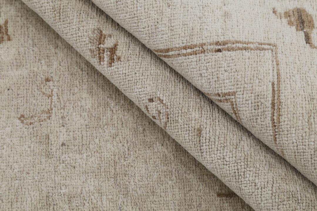 Hand Knotted Fine Serenity Wool Rug 6' 0" x 8' 0" - No. AT84054